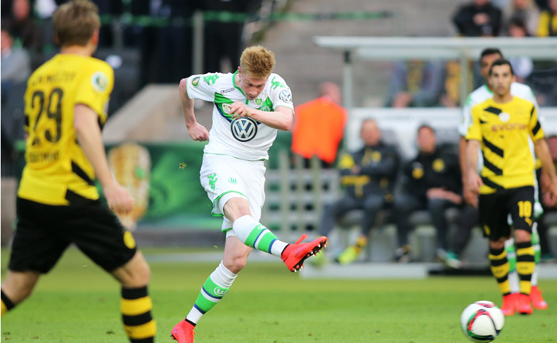 格策：我从小就看梅西踢球，他绝对是我的偶像