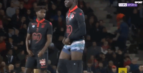 B席达成欧冠百场里程碑，成葡萄牙球员第四人