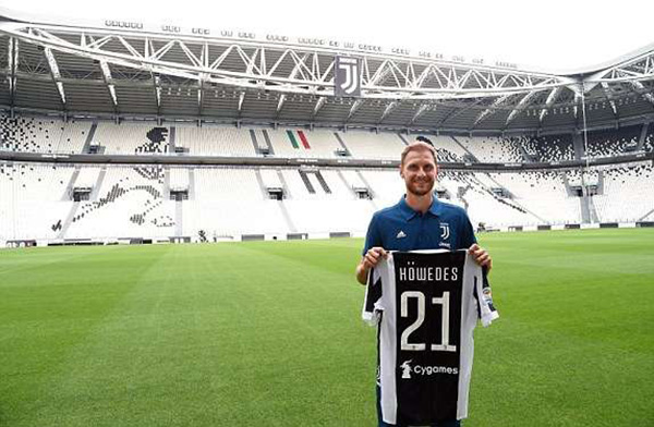 于根伟：开直播为缓解球员压力，我的工作不是研究网络资讯